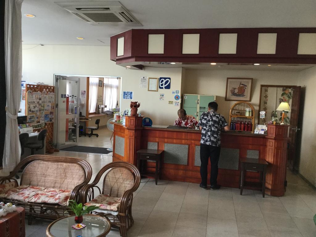 Hotel Peace Land Ishigaki Ishigaki  Bagian luar foto
