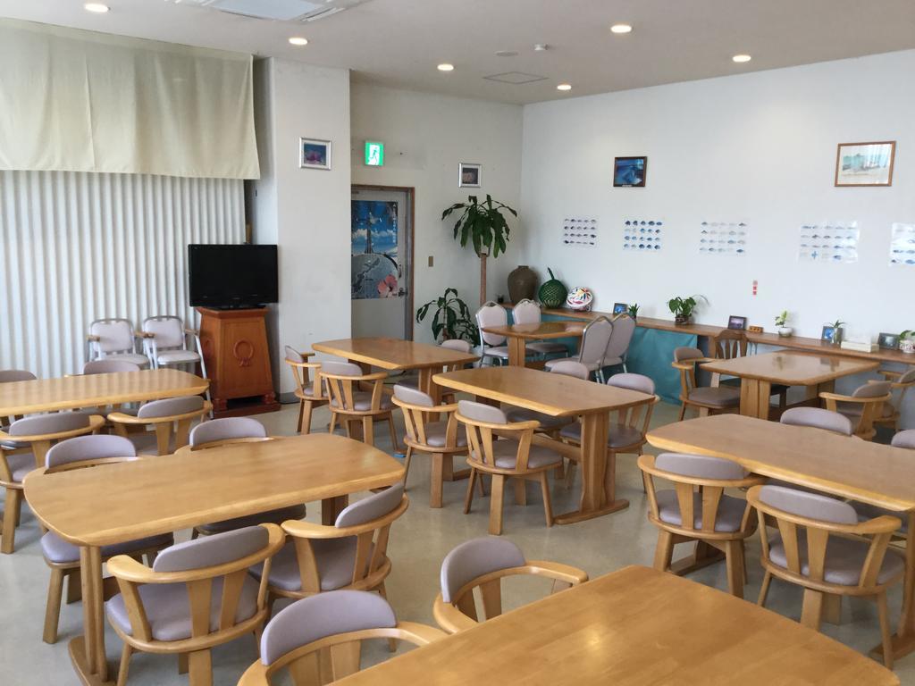 Hotel Peace Land Ishigaki Ishigaki  Bagian luar foto